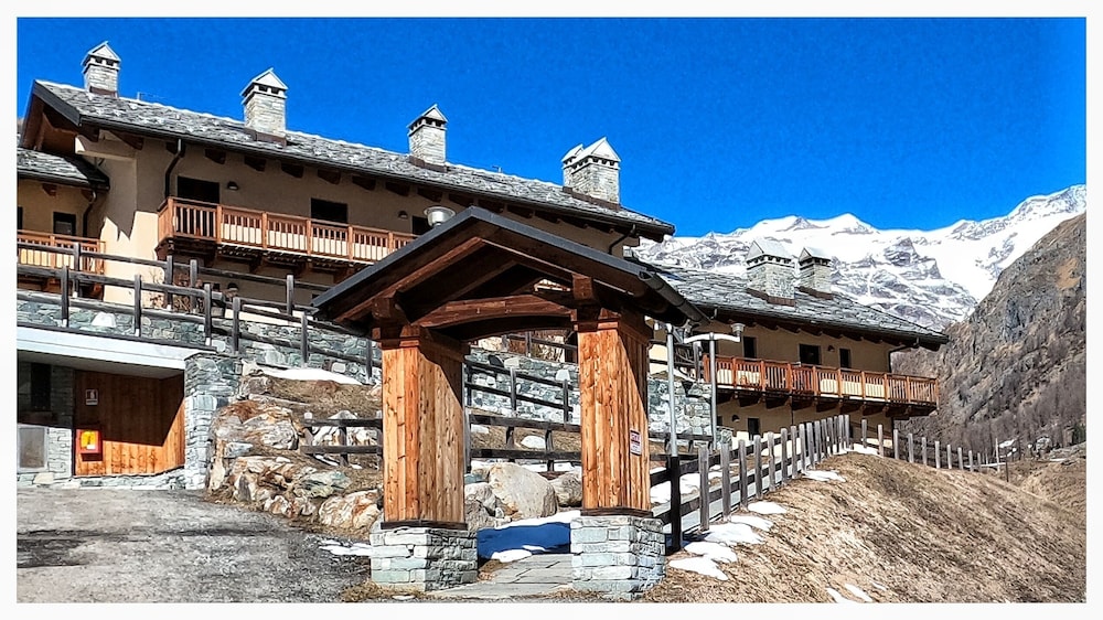 Punta Vittoria Sub 14 - Residence Anderbatt Gressoney - 3 Rooms - Cir 
