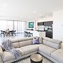 Indulge Apartments City View Penthouses