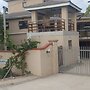 Emampingeni Lodge