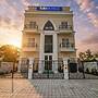 Fabhotel K9 Villa
