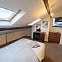 Cosy Room Walking Distance to the City