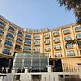 Paragon Hotel and Resort