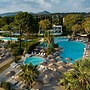 Ninos Grand Beach Hotel & Resort