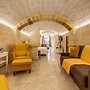 3242 L`edicola Suite by Barbarhouse