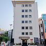 Hotel Seasons inn