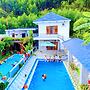 The Hill Villas