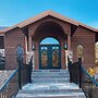 Mountain Valley Revival - Brand New Renovations, Close To Town, Panora