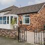 50A Lloyd Street West