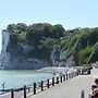2 Bed Chalet, St Margaret's at Cliffe, South Coast