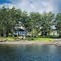 2-bed, Sleeps 4, Sea View & Sauna