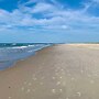 Emerald Isle Condo w/ Direct Access to Ocean!