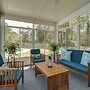 Wilmington Rental ~ 4 Mi to Wrightsville Beach!
