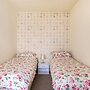 2 b&b 40 Percent off Weekly Half Price Monthly