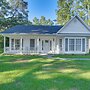 Peaceful Fairhope Cottage w/ Covered Patio!