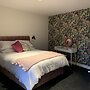 Stag & Thistle Hotel and Restaurant