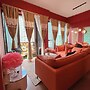 Beautiful 3-bedroom Apartment