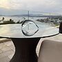 Luxurious 2-bed Seaside Apartment in Saronida
