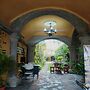 Ciudad Vieja Bed & Breakfast Hotel