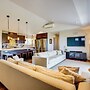 Kona Coast Hideaway w/ Patio & Pacific Ocean Views