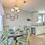 Beach-themed Retreat: 10 Mi to Downtown Charleston