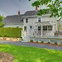 Rockland Home w/ Deck 5 Mins to Historic Downtown!