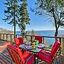 Puget Sound Escape: Private Beach & Oversized Deck