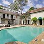 Dallas Condo w/ Pool Access - Walk to Knox Street!