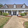 Starkvegas Clubhouse ~ 2 Mi to MSU Campus!