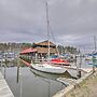Walk to Marina: Cute Gilford Cottage w/ Grill