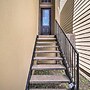 Pet-friendly Houston Home - 3 Mi to NRG Stadium!