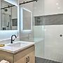 Airy Bentonville Studio < 1 Mile to City Square!
