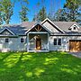 Covered Deck, Grill & Game Room: Gilford House!