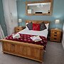 Stunning 1-bed Cottage Near Carlisle With Hot tub