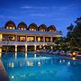 Nirvana Hotel Resort Tetebatu