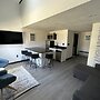 Harborside Suites