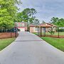 Charming Bluffton Vacation Home w/ Yard!