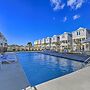 Gorgeous Emerald Isle Getaway: Walk to Beach!