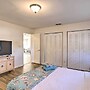 St Petersburg Hideaway w/ Fire Pit & Grill!