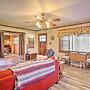 Cozy Lake Charles Studio w/ Golf Course Views