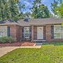 Home 10 Mi to Downtown Pensacola: Pets Welcome!