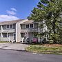 Cozy Family Townhome: 1 Mi to Bethanys Boardwalk