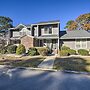 Modern Townhome w/ Deck & Golf Course Views!
