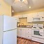 Cottage w/ Yard, Walk to Historic Attractions