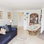 Mulberry Cottage Coastal Holiday Home