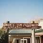 Paradise Valley Lodge