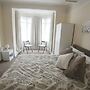 Silverdale House