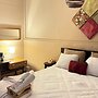 1961 Los Naranjos Hostal