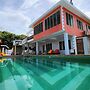 Ocean Heart Hotel
