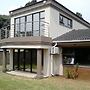 Remarkable 5-bed House in Springs & Nigel