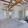 Villa Amyra With Pool